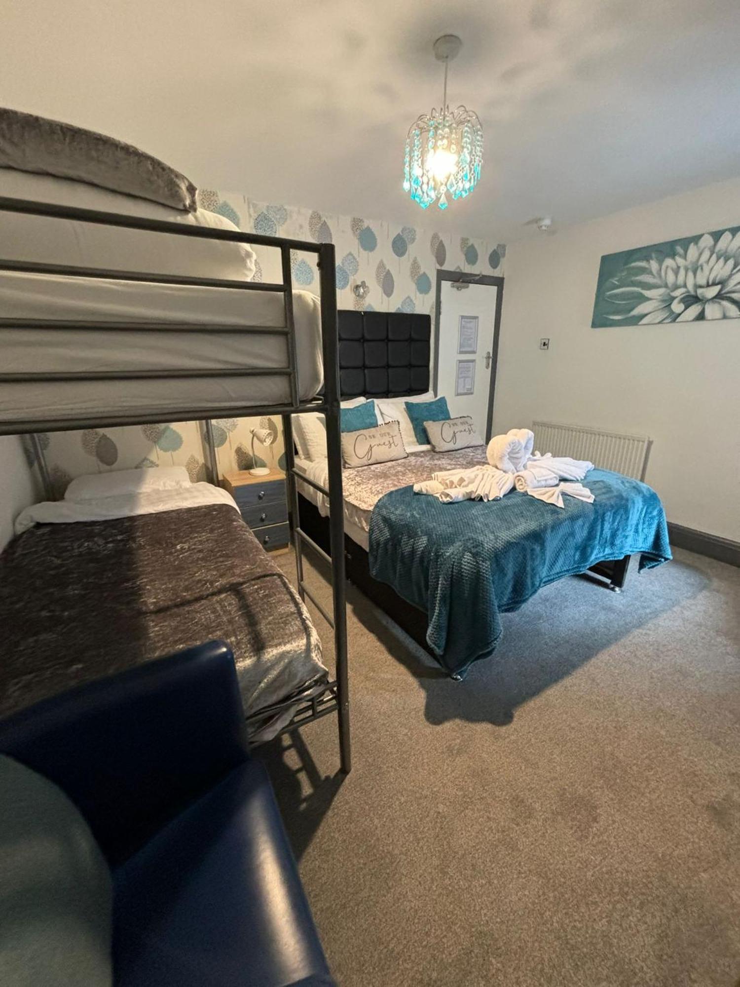 Kings Boutique Hotel Blackpool Esterno foto